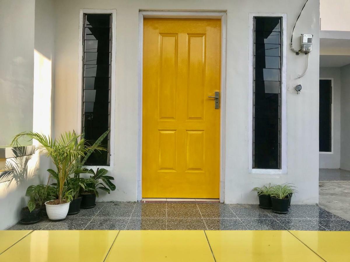 Villa Batu Keluarga Nn المظهر الخارجي الصورة